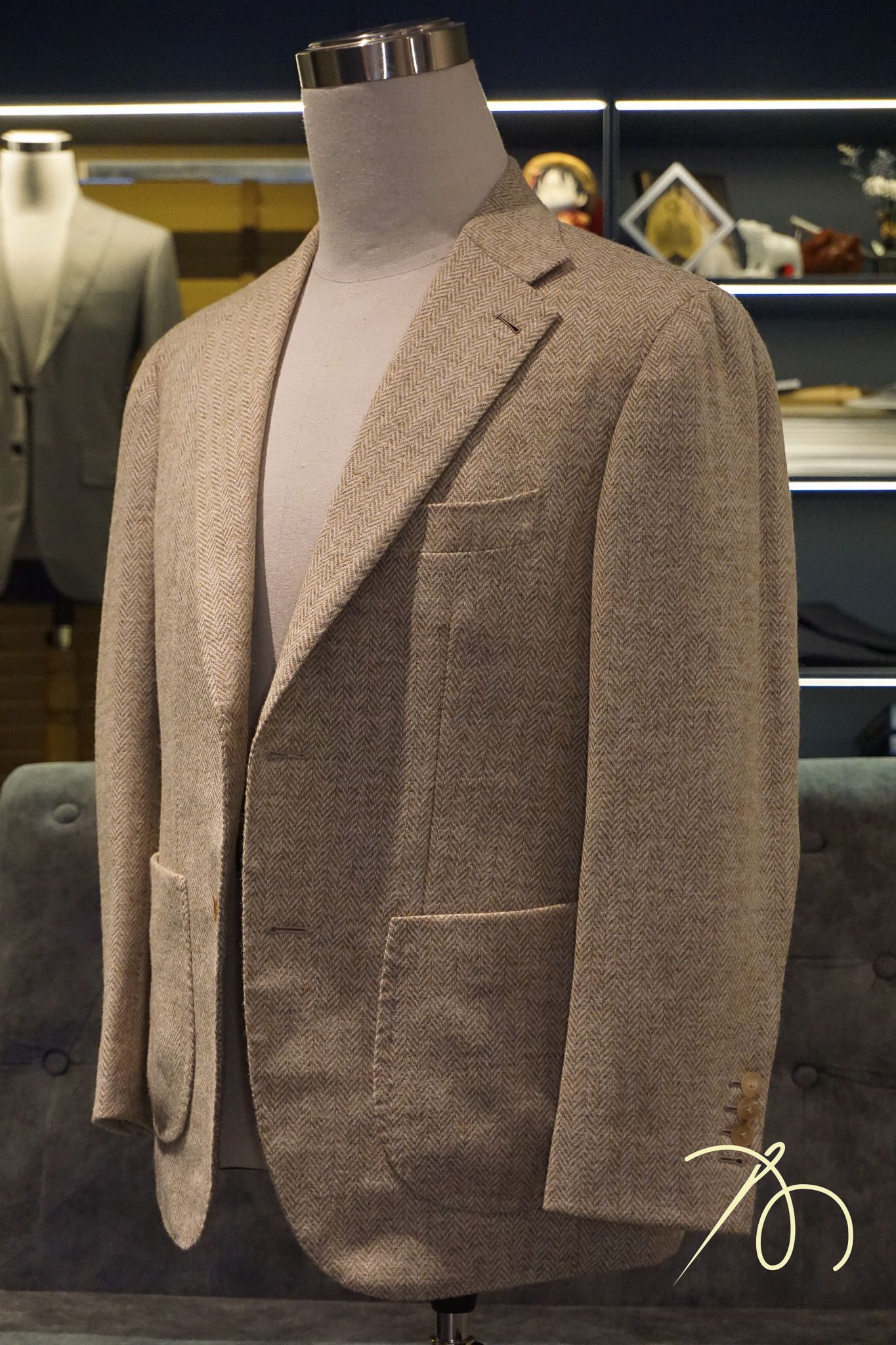 Holland&Sherry Beige Tweed Jacket